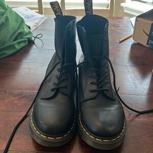 SIZE 10 DR. MARTENS COMBAT BOOTS